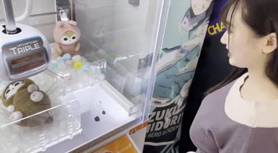 FC2PPV-4699874G奶小妹在20歲的約會中無法忍耐馬上就被肏壞瞭